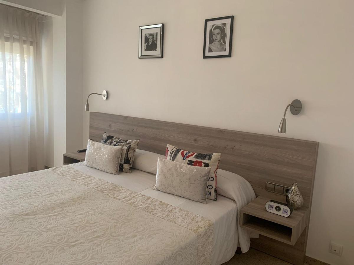 Hostal Torras Sant Hilari Sacalm Exterior foto