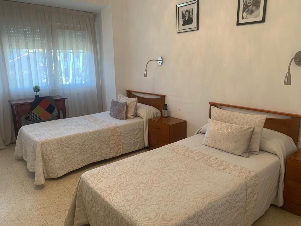 Hostal Torras Sant Hilari Sacalm Exterior foto